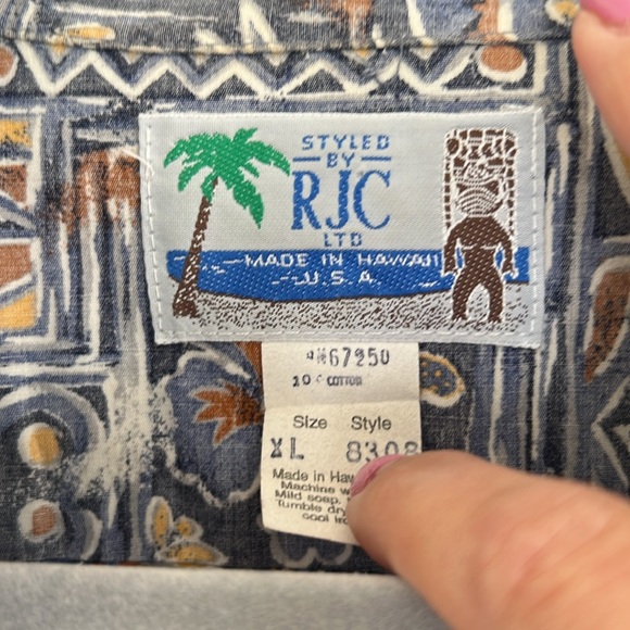 RJC Hawaiian Shirt - Picture 2 of 3